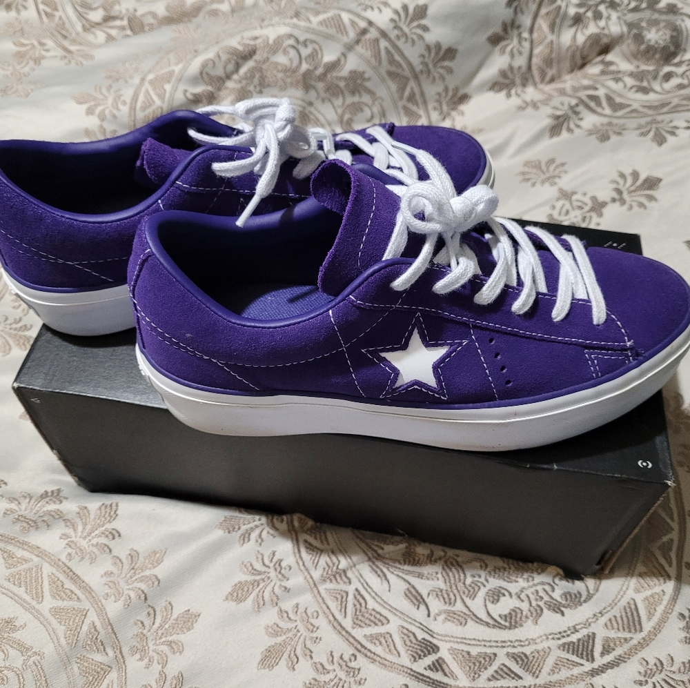 Converse platform sneakers